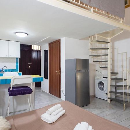 Alfred House - Casa Donna Assunta Lägenhet Neapel Exteriör bild