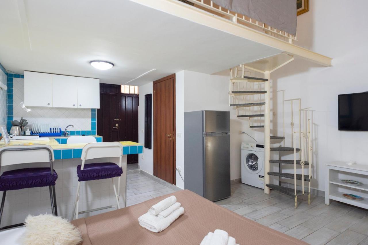 Alfred House - Casa Donna Assunta Lägenhet Neapel Exteriör bild